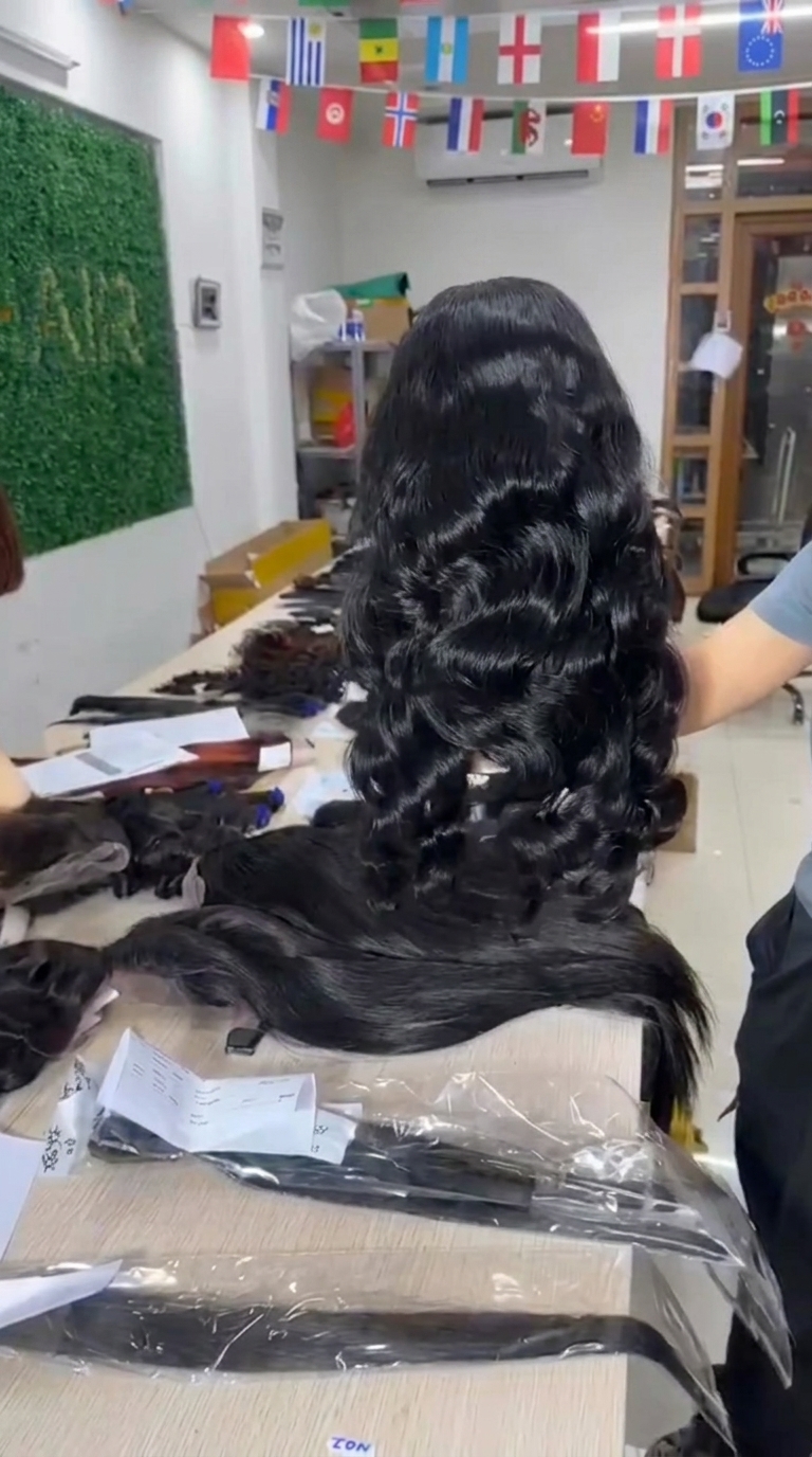 Vietnamese human hair wigs wholesale black wavy lace front